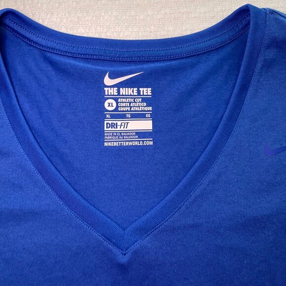 XL Nike Blue Athletic Cut V-Neck DriFit T-Shirt - Picture 4 of 7